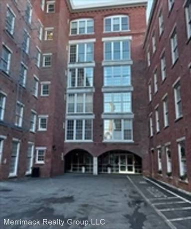 Main picture of Waterfront Lofts at Boott Mills