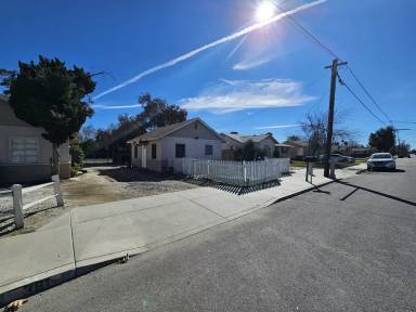 Main picture of 359 N Wateka St