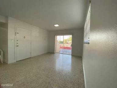 Main picture of 1350 SW 67th Ave