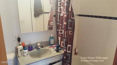 Main picture of 837 W Grand Ave