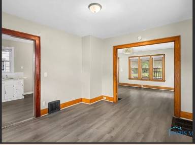 Main picture of 4139 Jackman Rd
