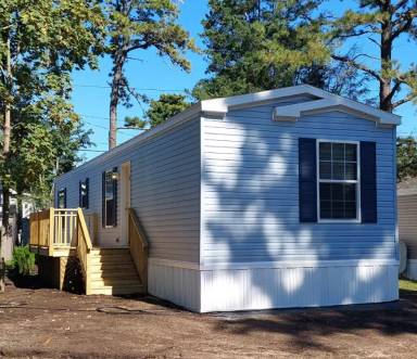 Main picture of Riverwoods Mobile Home Community
