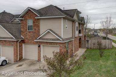 Main picture of 4300 Spring Hill Dr