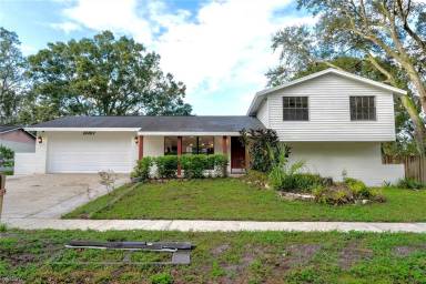 Main picture of 23817 Lake Walk Ct