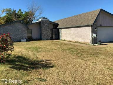 Main picture of 2907 Robin Rd