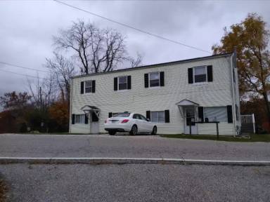 Main picture of 2114 Oakridge Dr