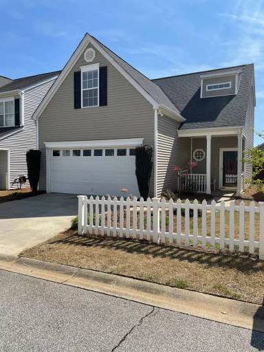 Main picture of 102 Nobska Light Ct