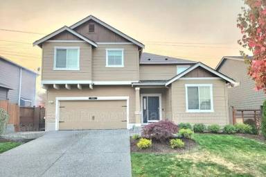 Main picture of 8036 81st Dr NE