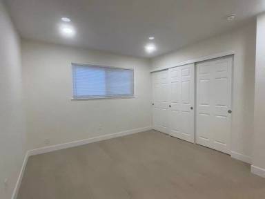 Main picture of 3429-3431 Viking Dr