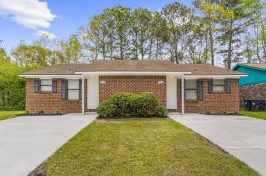 Main picture of 127 Cedar Grove Dr