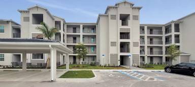 Main picture of 12140 Wellen Golf St