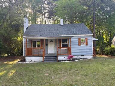 Main picture of 1207 West Dr