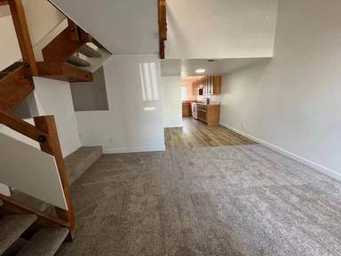 Main picture of 1185 E Foothill Blvd