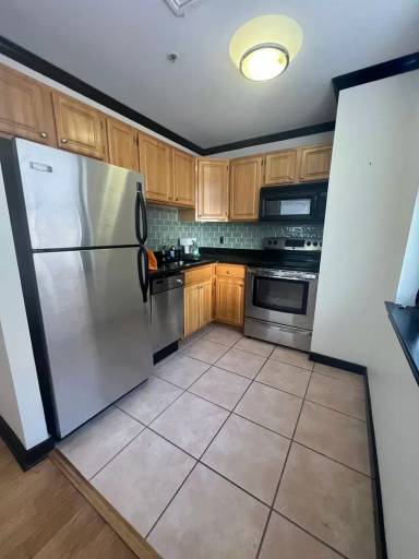 Main picture of 37 S 20th St
