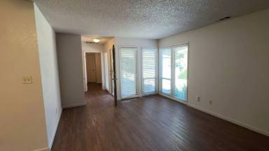 Main picture of 1945 E Vassar Dr