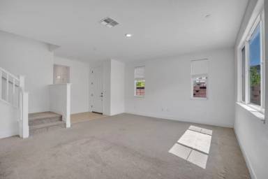 Main picture of 3434 Sassafras Way
