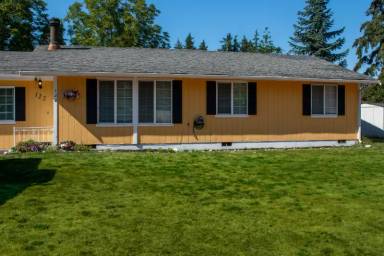 Main picture of 122 SE View Dr