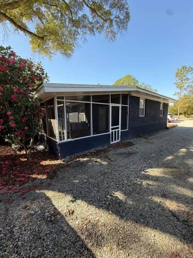 Main picture of 312 Wood Dale Dr