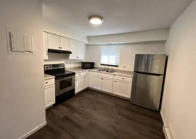 Main picture of 1130 S 12th St