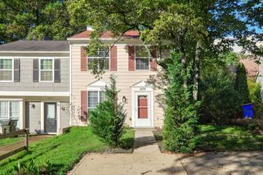 Main picture of 3579 Kennesaw Station Dr NW