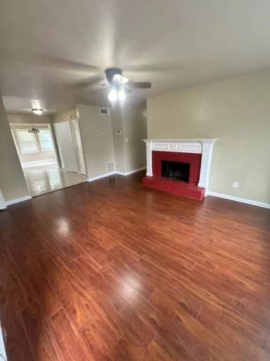 Main picture of 843 Garden Walk Blvd