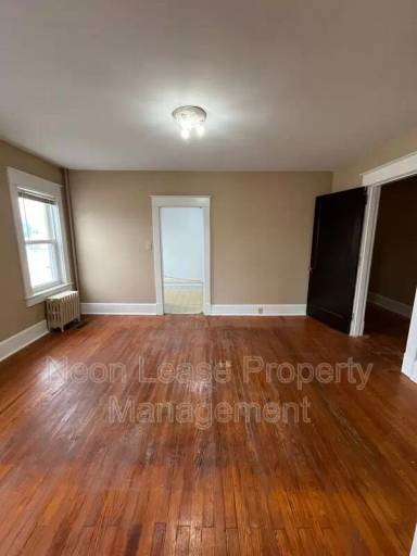 Main picture of 40 Commerce St