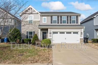 Main picture of 2600 Bluffton Ln