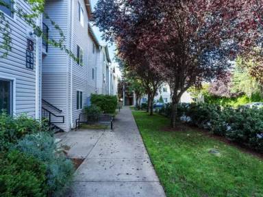 Main picture of Silver Bells