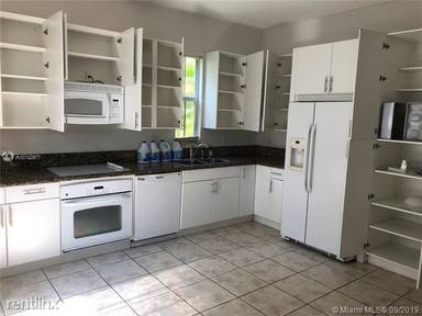 Main picture of 2788 Eagle Rock Cir