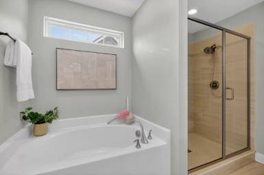 Main picture of 1694 Sparkleberry Ln