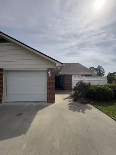 Main picture of J-Estates--1910 Loop Rd