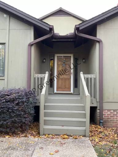 Main picture of 241 Ingleside Way