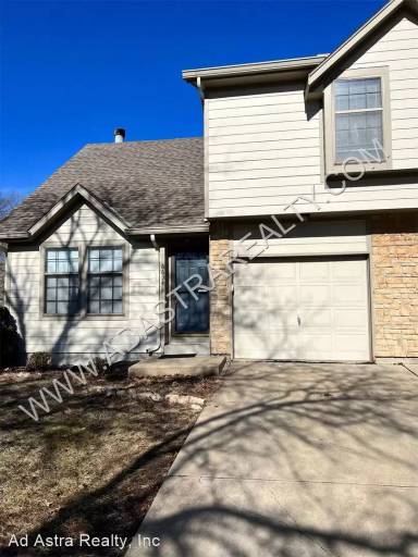 Main picture of 6715 W 149th Ter