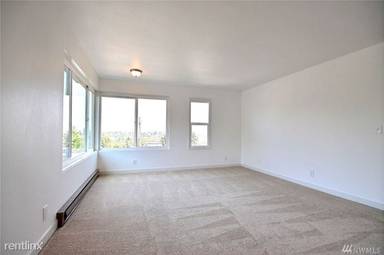 Main picture of 1307 14th Ave S