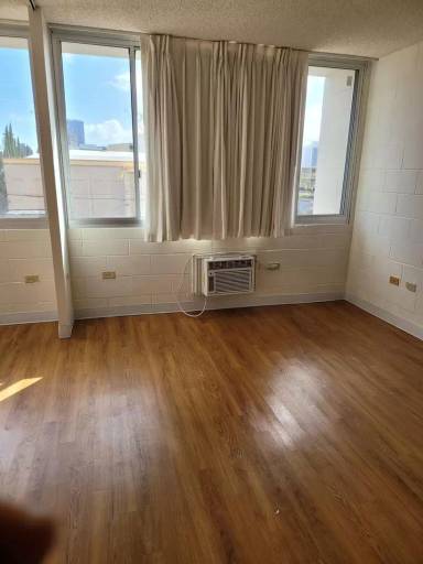 Main picture of 1305 Makiki St