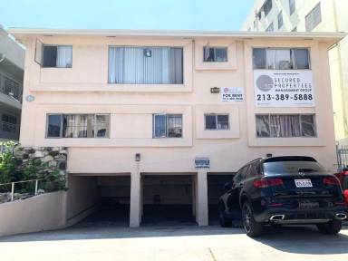 Main picture of 515 S Serrano Ave