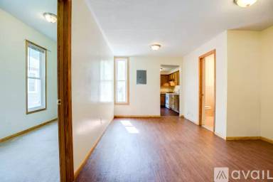 Main picture of 3146 Bloomington Ave