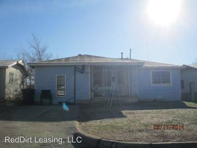 Main picture of 6400 Ashby Ter