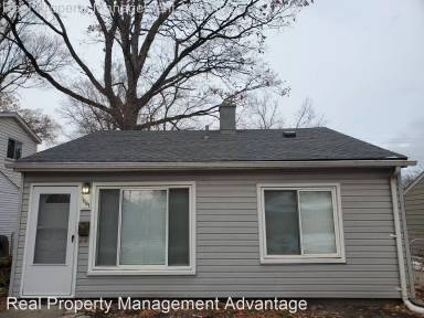 Main picture of 1661 Channing St