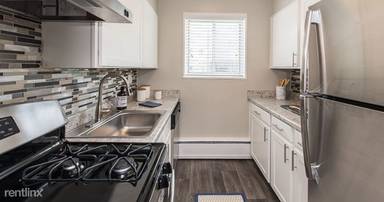 Main picture of 9408 Adelphi Rd
