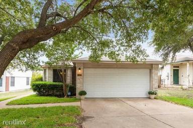 Main picture of 17420 Rannoch Dr