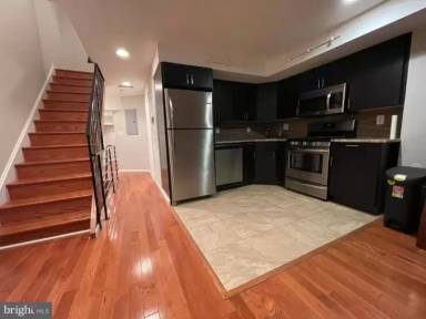Main picture of 907 S 13th St