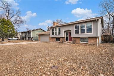 Main picture of 1036 Timber Ln