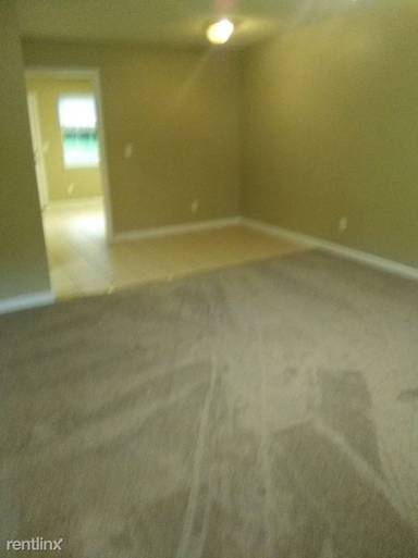 Main picture of 37 Priscilla Dr