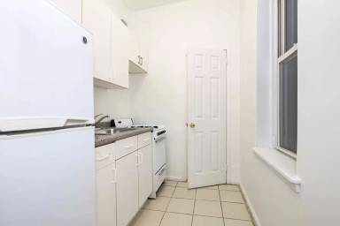 Main picture of 87 Hicks St