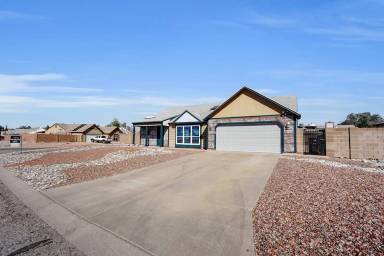Main picture of 10501 E Breckinridge Dr