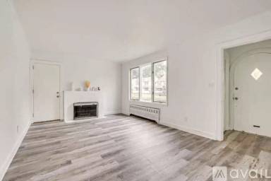 Main picture of 9 Roger Ave
