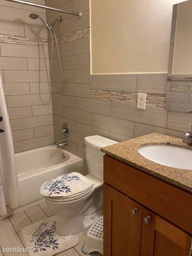 Main picture of 2307 Hoffnagle St