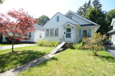 Main picture of 1619 South Ave