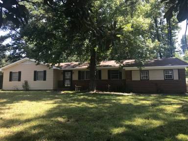 Main picture of 5650 Brentwood Dr